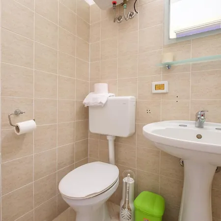 アパート Jera Vista Mare 2 ヴルカーノ